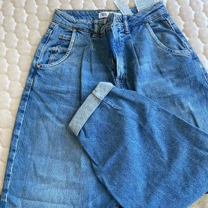 Slight rip Zara Balloon Jeans
